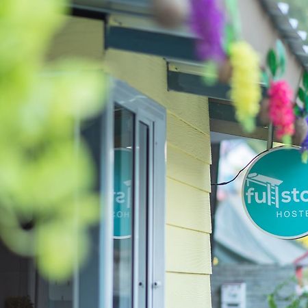 Full Stop. Hostel Patong Eksteriør billede
